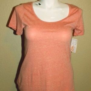 NWT LuLaRoe Classic T in Solid Ballet Pink xs